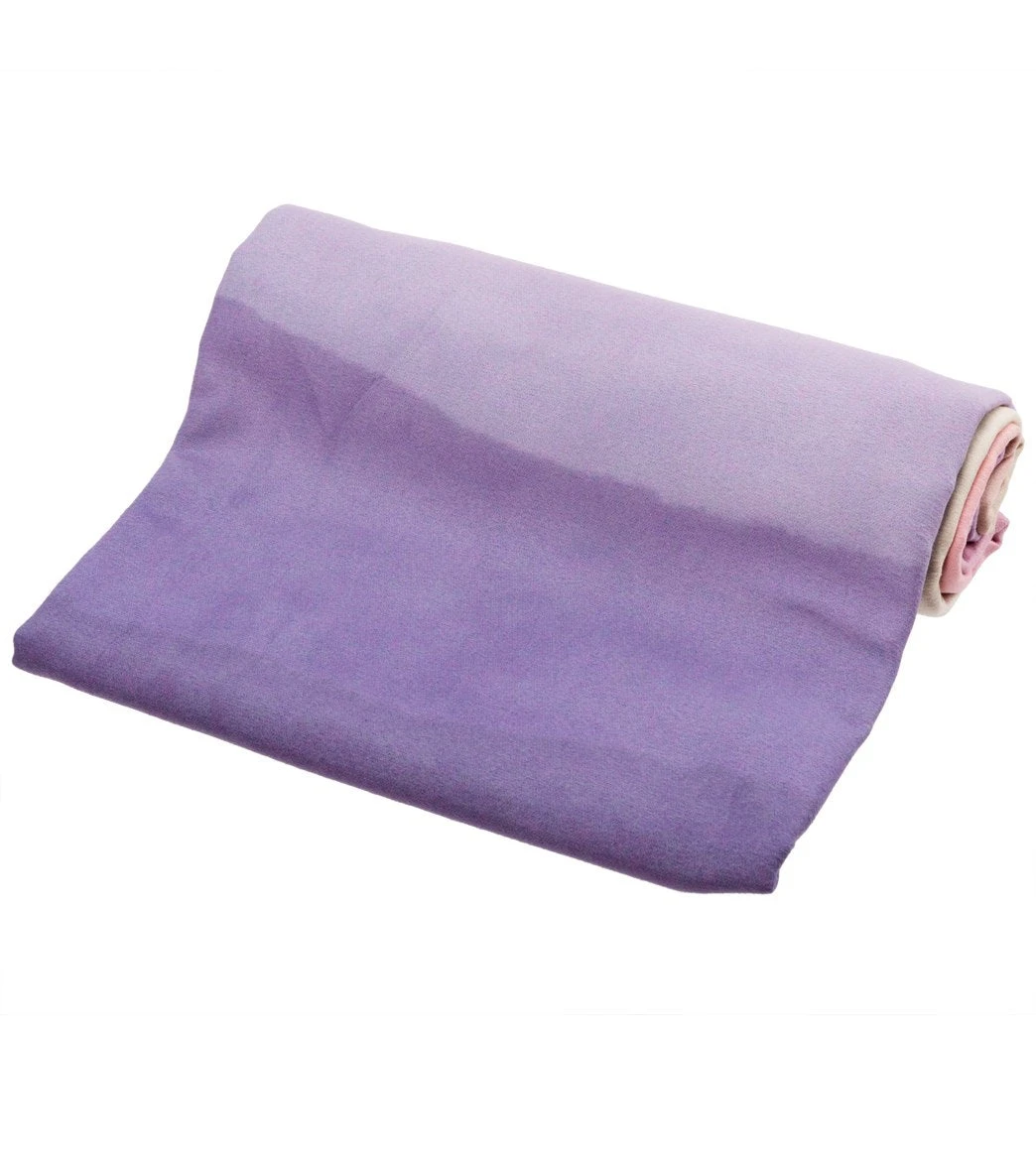 Yoga Design Lab Breathe Hot Yoga Mat Towel 4 Yoga Design Lab Breathe Hot Yoga Mat Towel - Image 2