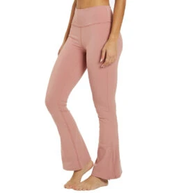 Thrive Societe Side Slit Flare Legging -Swimming Equipment Shop 8637812342952 ashrose 5a