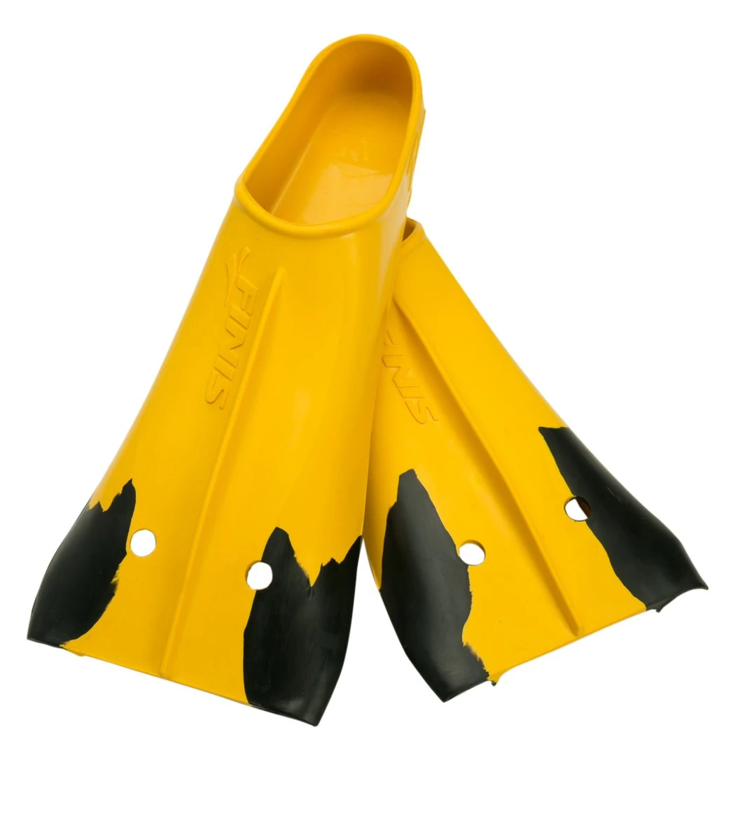 FINIS Z2 Gold Zoomers Swim Fins 14 FINIS Z2 Gold Zoomers Swim Fins - Image 12