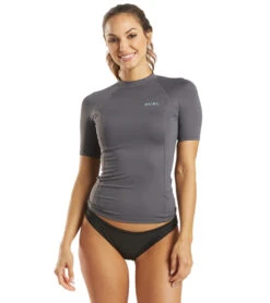 Xcel Women's Premium Stretch Short Sleeve Rash Guard With Key Pocket 24 Xcel Women's Premium Stretch Short Sleeve Rash Guard With Key Pocket -Swimming Equipment Shop 8639573688488 gunmetal 1a