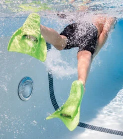 FINIS Booster Short Blade Floating Junior Swim Fin -Swimming Equipment Shop 8639757746344 green 4a