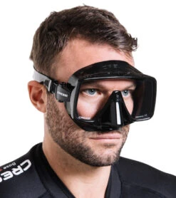Cressi SF1 Frameless Scuba Mask 41 Cressi SF1 Frameless Scuba Mask -Swimming Equipment Shop 8641055162536 black 3a