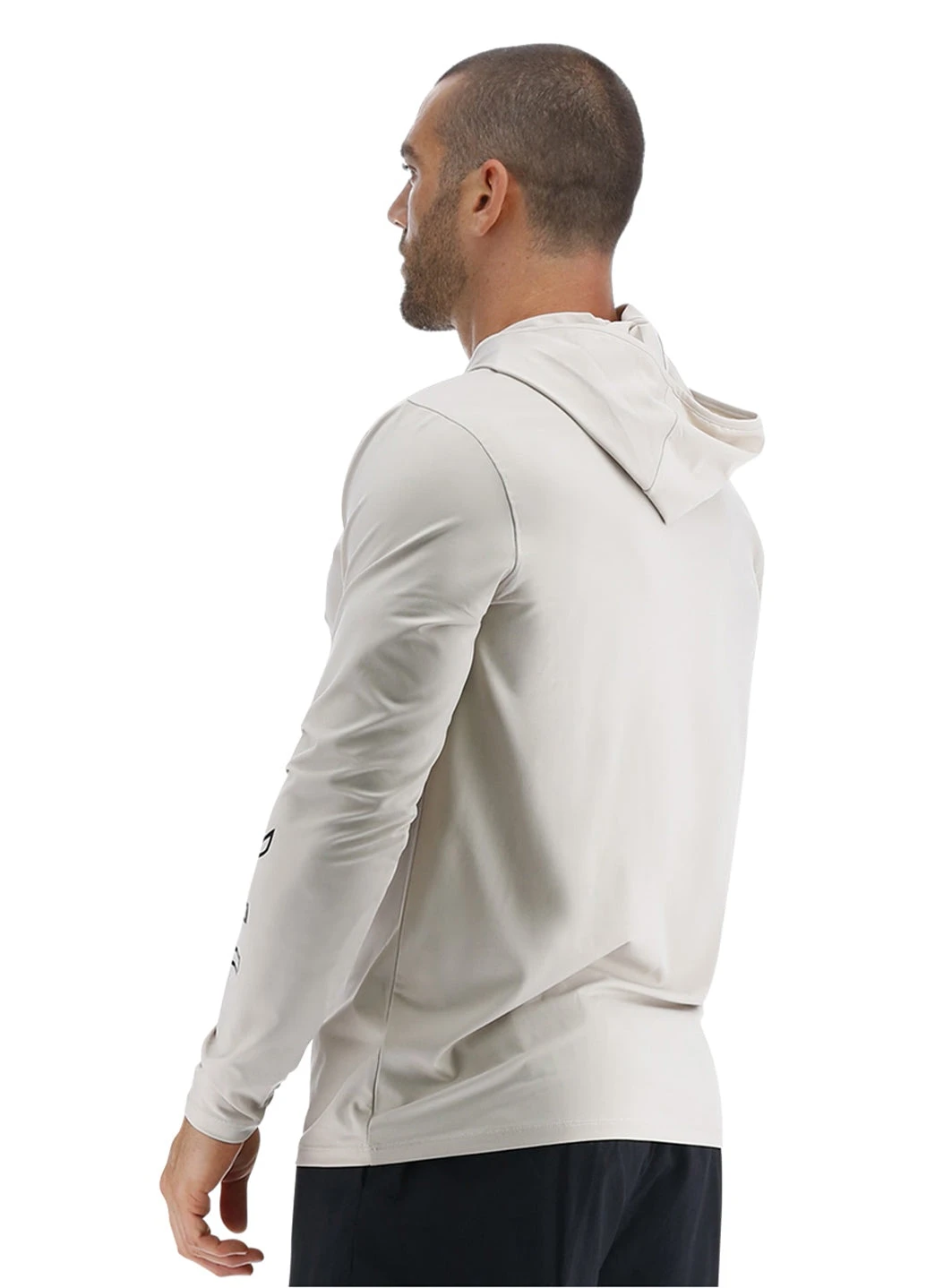 TYR Men's SunDefense Long Sleeve Hooded Swim Shirt 12 TYR Men's SunDefense Long Sleeve Hooded Swim Shirt - Image 10