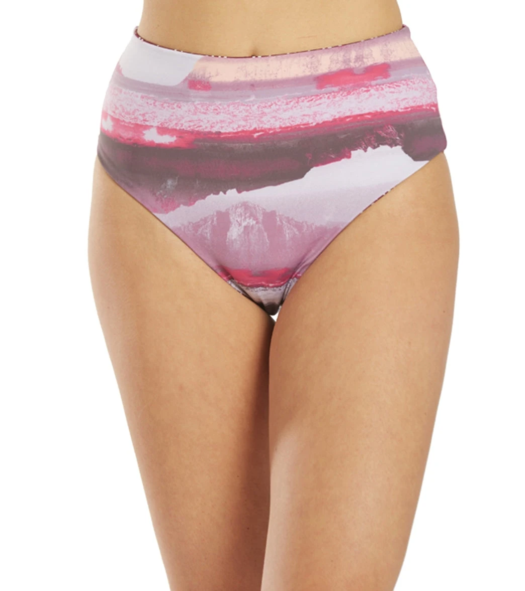 Nike Women's Adventure Reversible High Waist Bikini Bottom 16 Nike Women's Adventure Reversible High Waist Bikini Bottom - Image 14