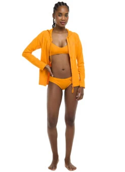 Body Glove Women's Smoothie Let It Be Long Sleeve Crop Rash Guard -Swimming Equipment Shop 8641576304808 apricot 6a