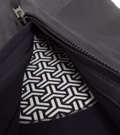 Arena Women's Storm Wetsuit -Swimming Equipment Shop 8642417328296 coralblueblack 9a