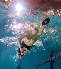 Arena Elite Hand Paddle 2 -Swimming Equipment Shop 8642544107688 blackwhite 5a