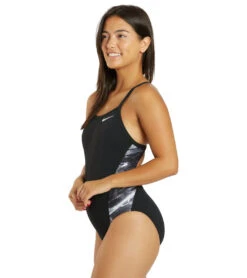 Nike Women's Hydrastrong Multi Print Splice Racerback One Piece Swimsuit -Swimming Equipment Shop 8645622825128 black 4a