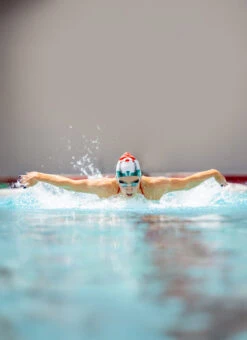 Sporti X Alex & Gretchen Walsh Retro Pop Silicone Swim Cap -Swimming Equipment Shop 8646274384040 retropop 4a