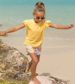 Snapper Rock Girls' Marigold Flutter Sleeve Rashguard (Toddler, Little Kid, Big Kid) -Swimming Equipment Shop 8648784412840 yellow 4a