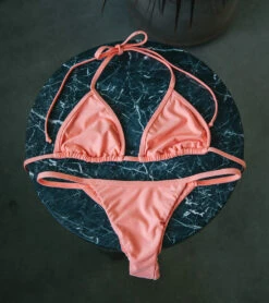 Volcom Women's Simply Seamless Triangle Bikini Top -Swimming Equipment Shop 8650751836328 reefpink 5a