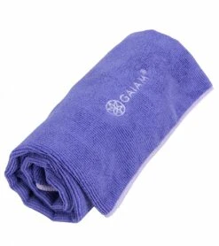 Gaiam Thirsty Yoga Hand Towel -Swimming Equipment Shop 8652948504744 deeppurple 2a
