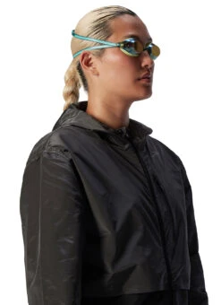 Speedo Women's Vanquisher 3.0 Mirrored Goggle 31 Speedo Women's Vanquisher 3.0 Mirrored Goggle -Swimming Equipment Shop 8667136131240 bachelorbuttoncelestegoldmirror 9a