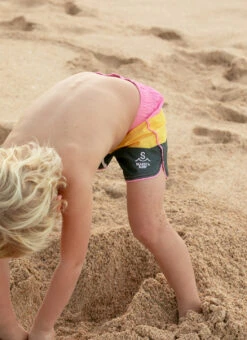 Seaesta Surf Boys' Print Scallop Retro Flare Board Shorts (Toddler, Little Kid, Big Kid) 16 Seaesta Surf Boys' Print Scallop Retro Flare Board Shorts (Toddler, Little Kid, Big Kid) -Swimming Equipment Shop 8772683104424 pink 5a