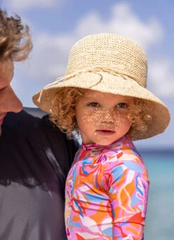 Snapper Rock Kids' Wide Brim Packable Sun Hat 12 Snapper Rock Kids' Wide Brim Packable Sun Hat -Swimming Equipment Shop 8857717407912 natural 2a