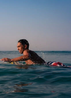 Eidon Men's 18" Dusk Boardshorts -Swimming Equipment Shop 8877423755432 red 12a