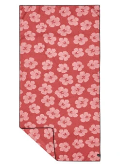 Slowtide Hau Performance Quick-Dry Travel Towel